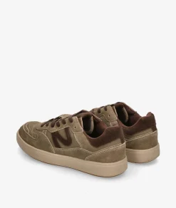 Hombre Natural World Deportivos 8456 en serraje taupe